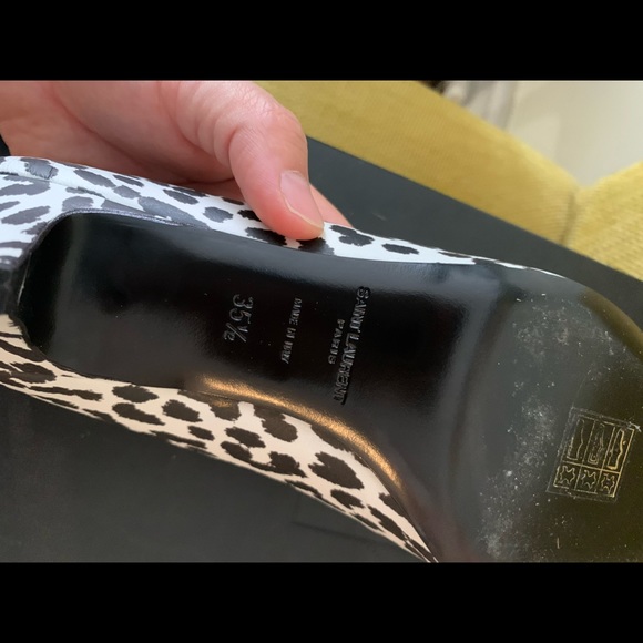 Saint Laurent Kitten Pump - Calfskin size 35.5 (orig $800) - Picture 5 of 6